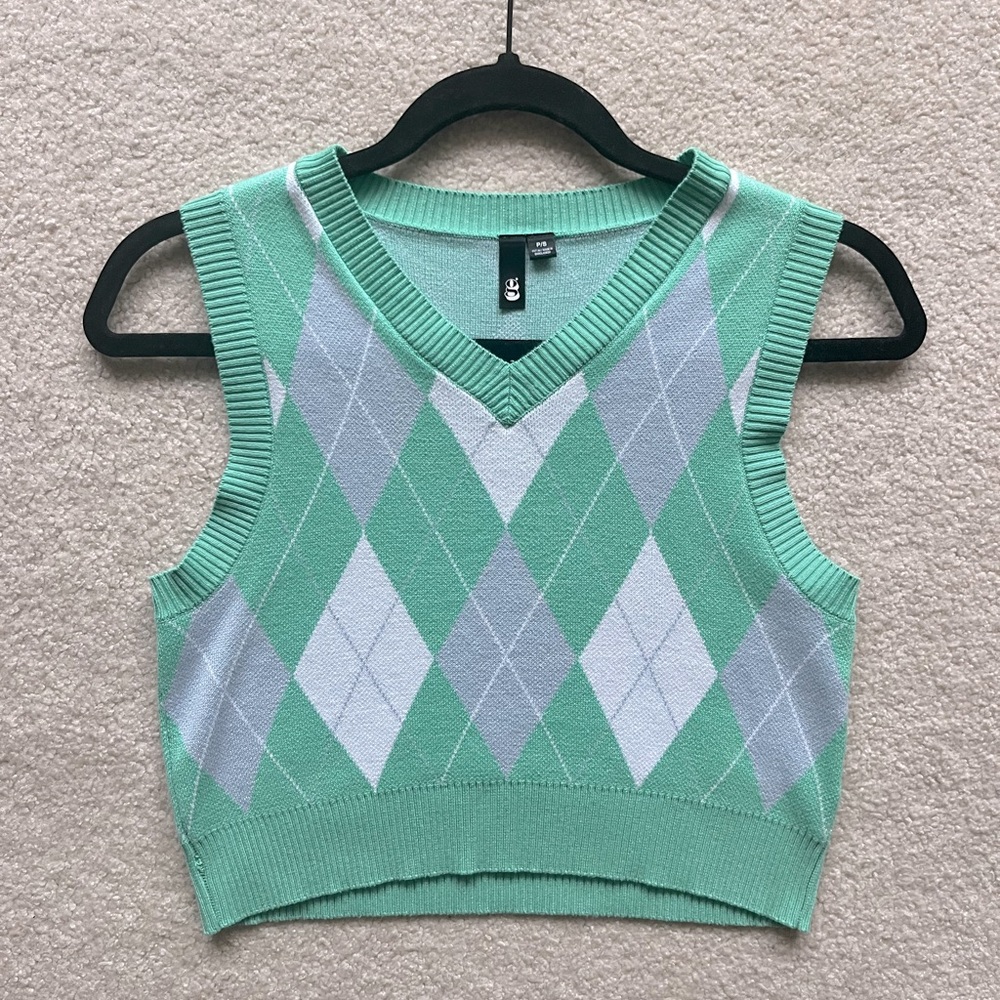 Gaudi green/purple/white sweater vest top (s).